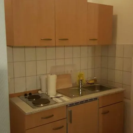 Apartamento In Der Friedrich Ebert Strasse 90 Sportforum