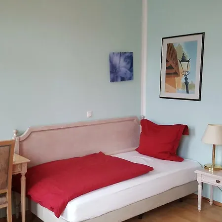 Апартаменты In Der Friedrich Ebert Strasse 90 Sportforum