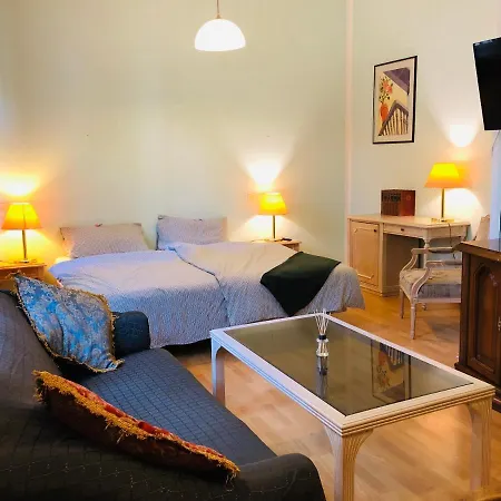 In Der Friedrich Ebert Strasse 90 Sportforum Лейпциг