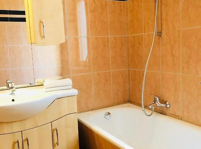 In Der Friedrich Ebert Strasse 90 Sportforum Лейпциг