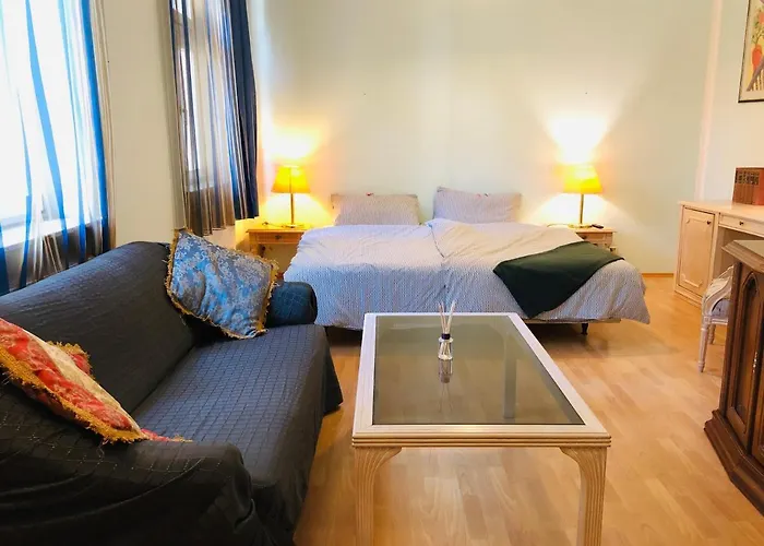 In Der Friedrich Ebert Strasse 90 Sportforum Лейпциг